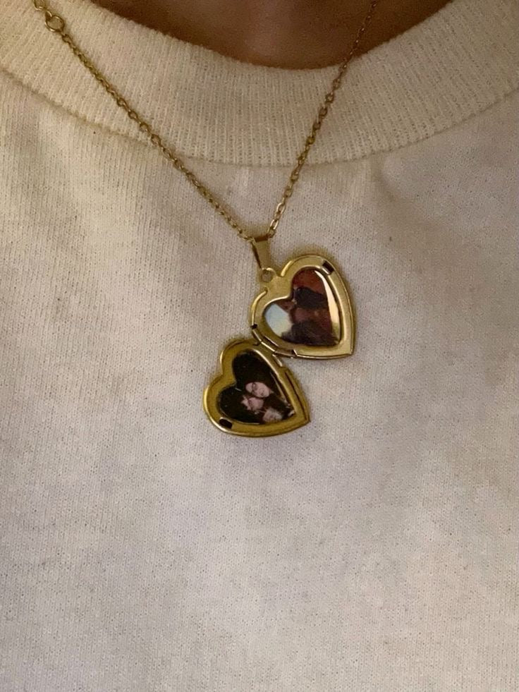 gold plated stainless steel Heart locket with picture