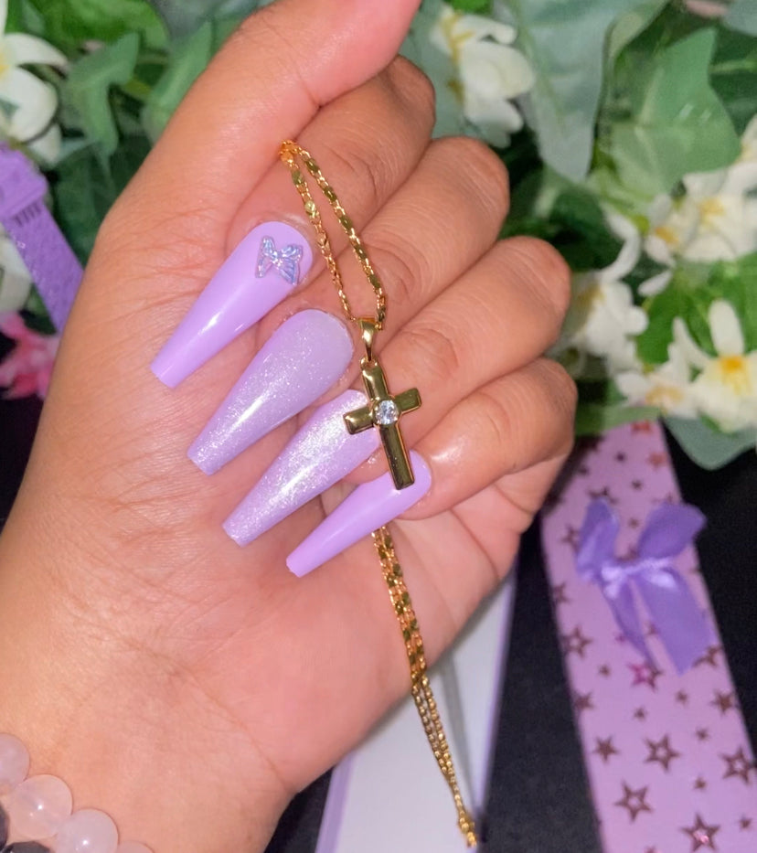 Mini cross necklace