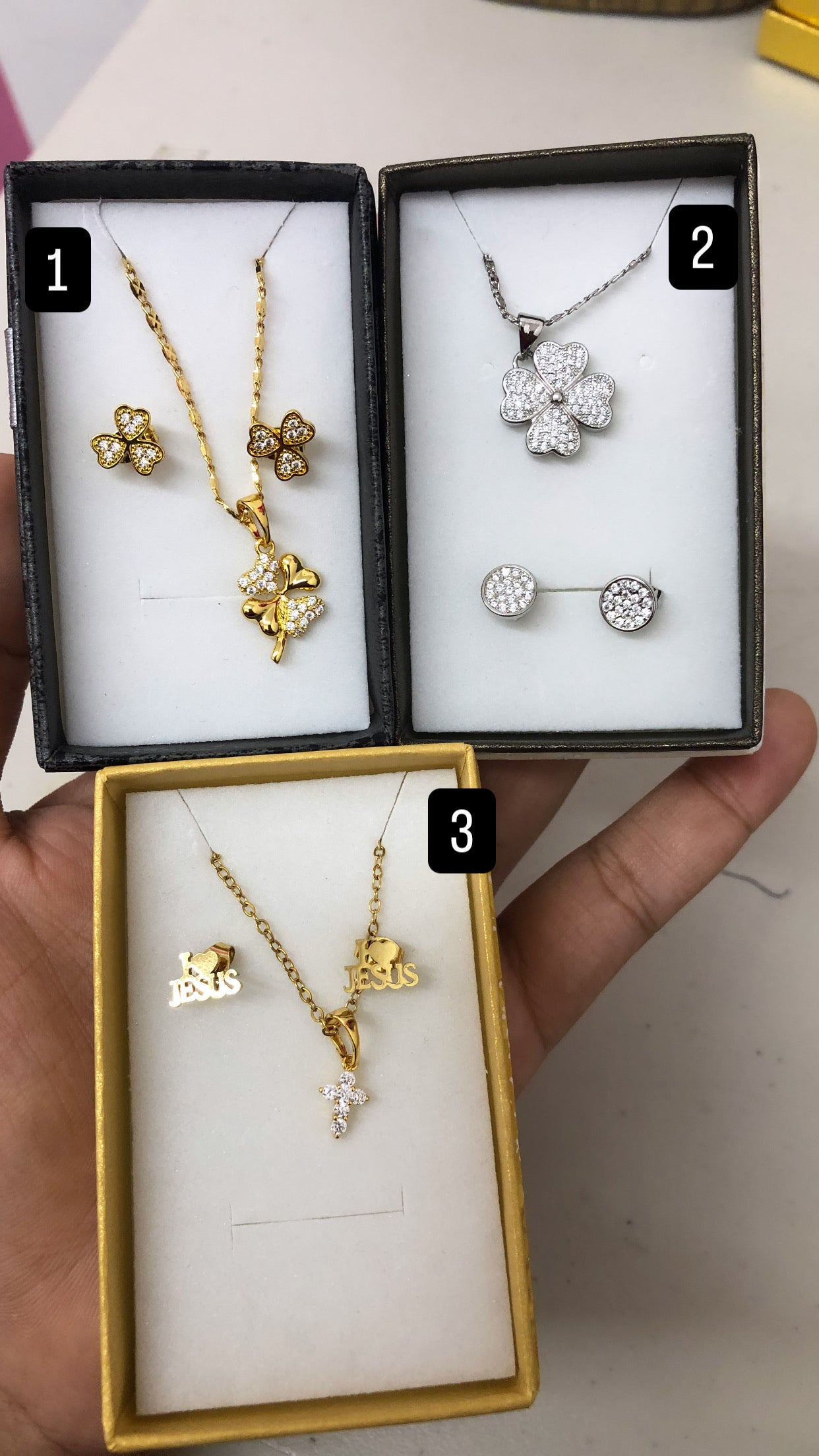 Gold plated jewelry set