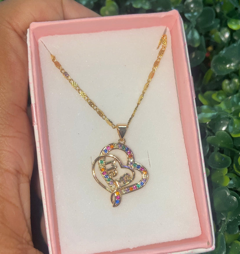Mama necklace