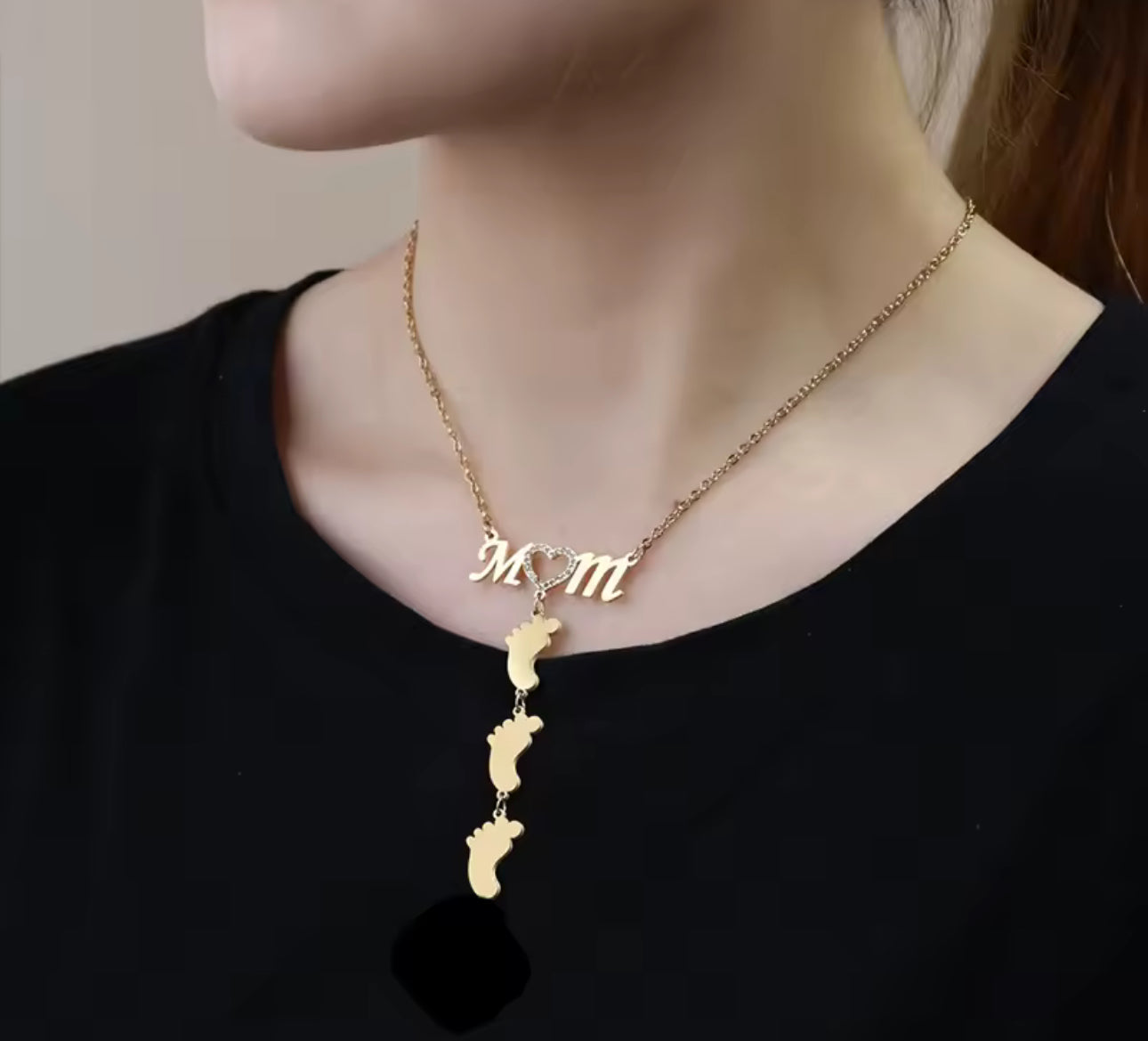 MMom & Baby Feet Name Necklace ( engrave ) necklace