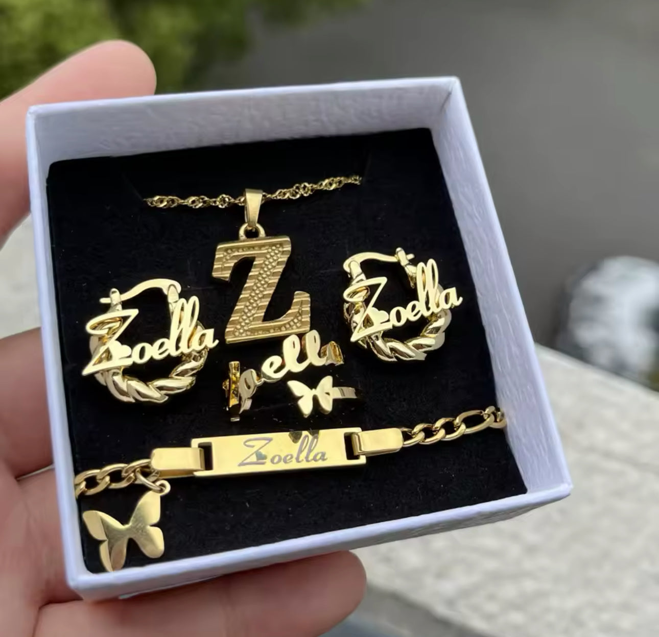 4pc golden signature kids set