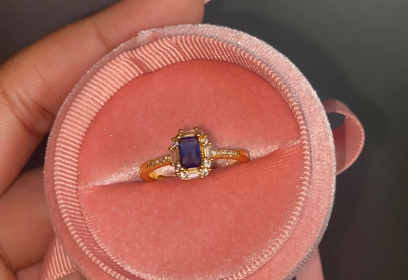 Sapphire adjustable gold plated ring