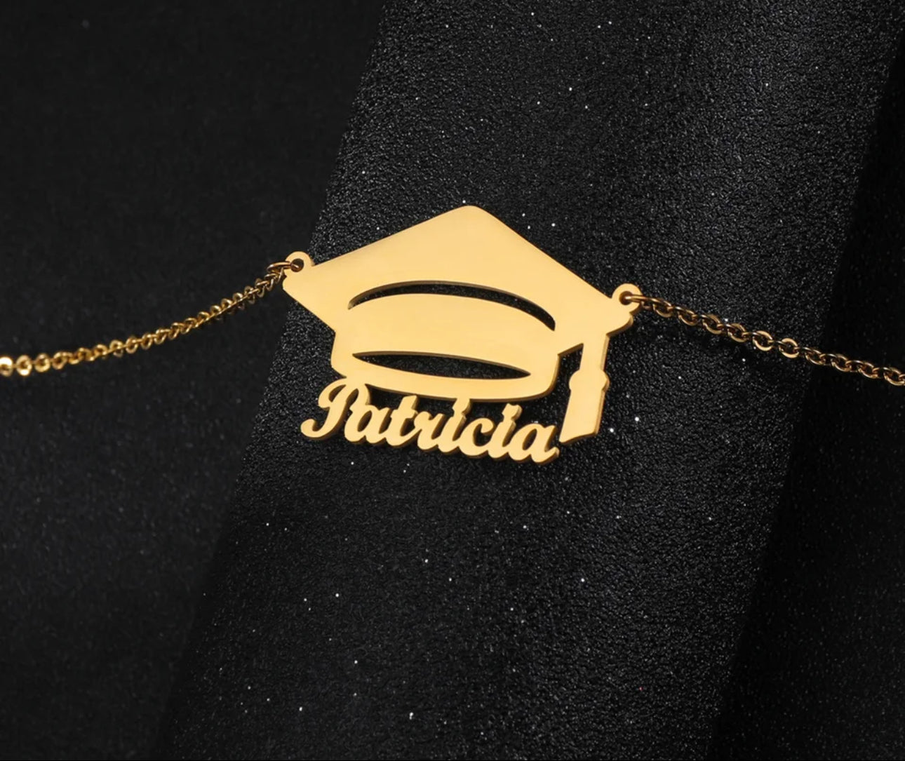 Personalized stainless steel graduation name necklace