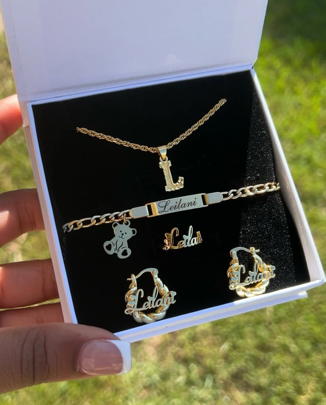 4pc golden signature kids set