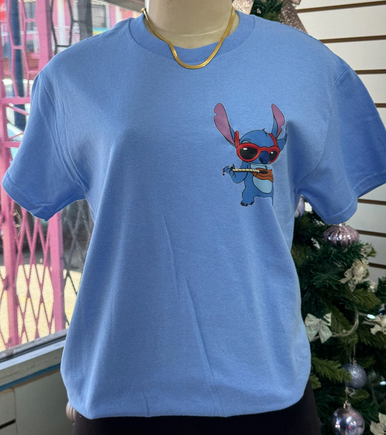 Small blue stitch t shirt