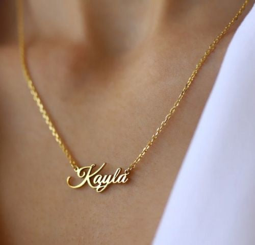 Classic personalized necklace