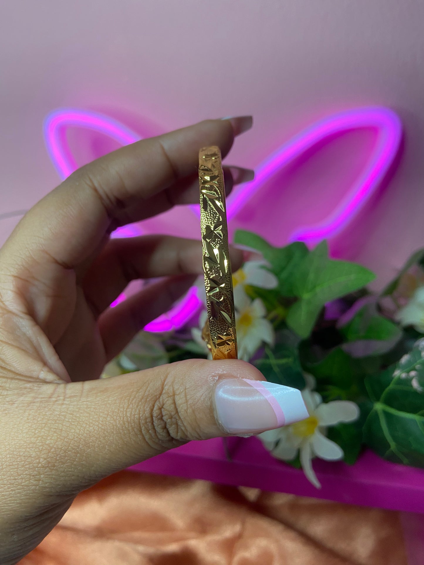 Gold plated Bera bracelet adjustable