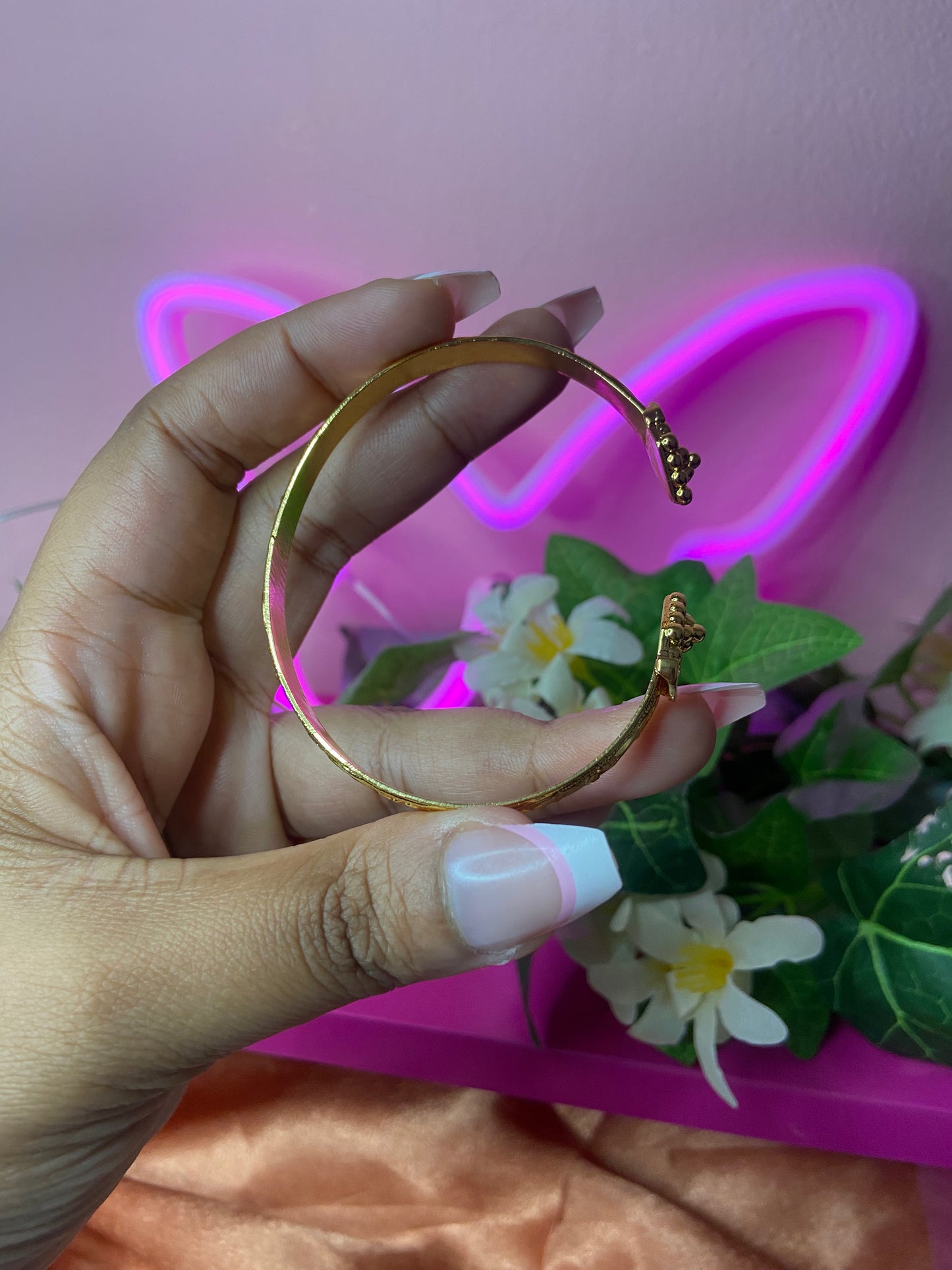 Gold plated Bera bracelet adjustable
