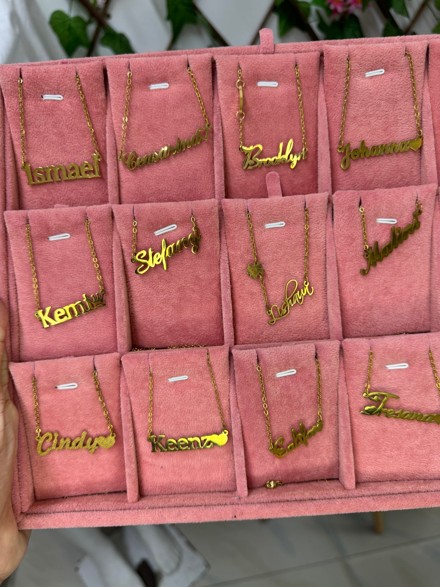 Instock custom name chains