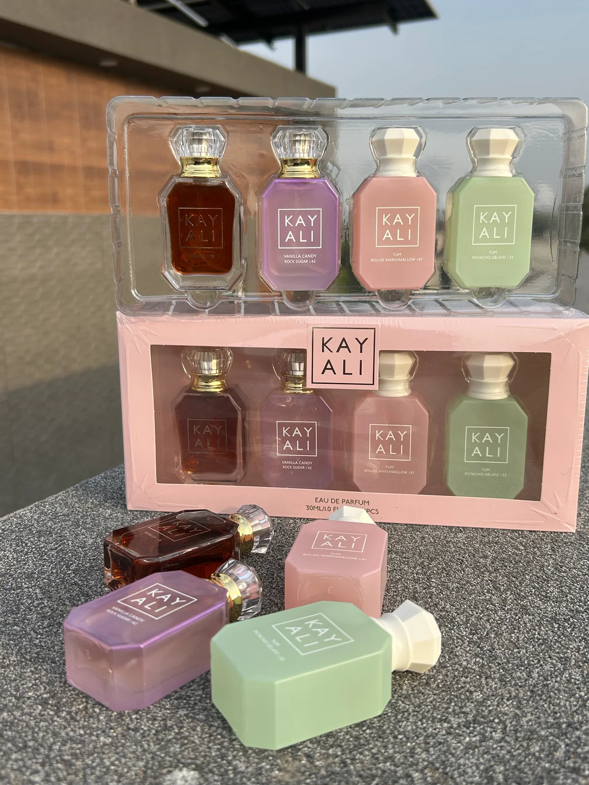 Kayali 4-Piece Mini Fragrance Bundle – 4 × 30ML 💕✨