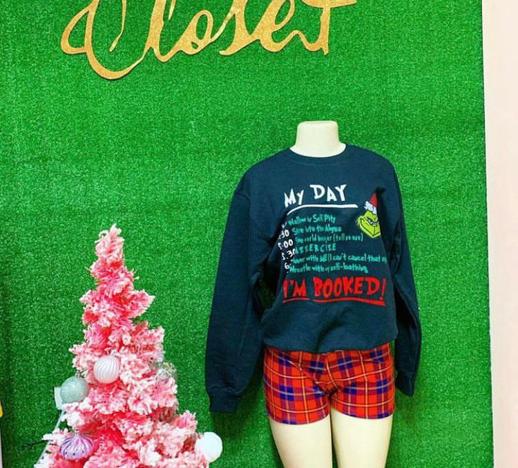 Grinch Christmas schedule sweater