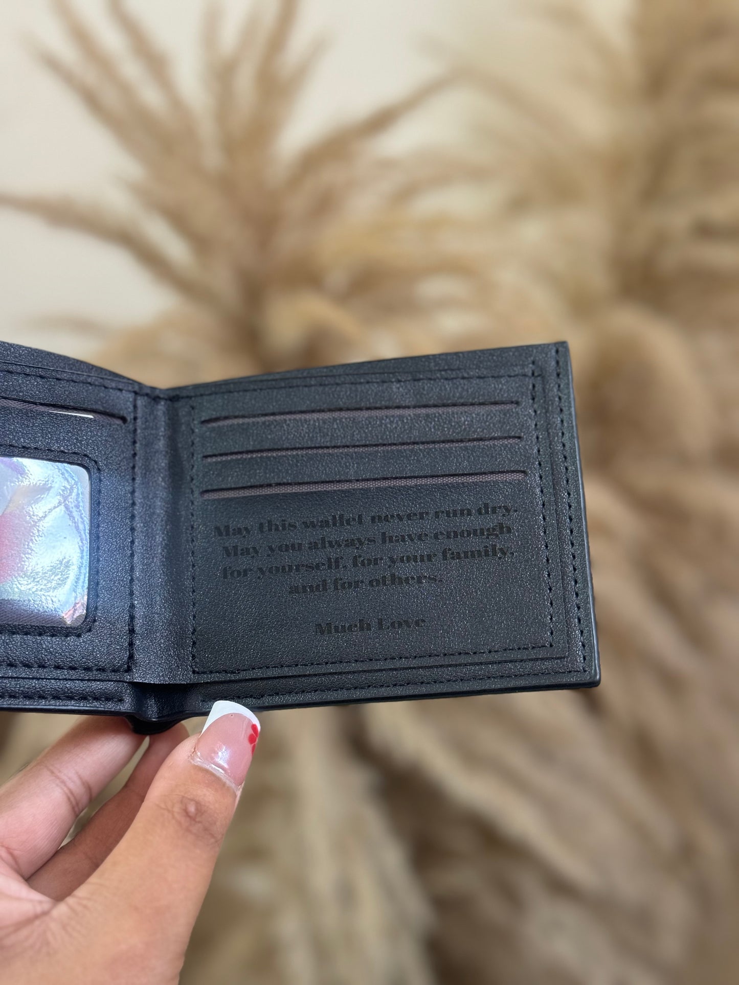 Black leather custom engrave men wallet