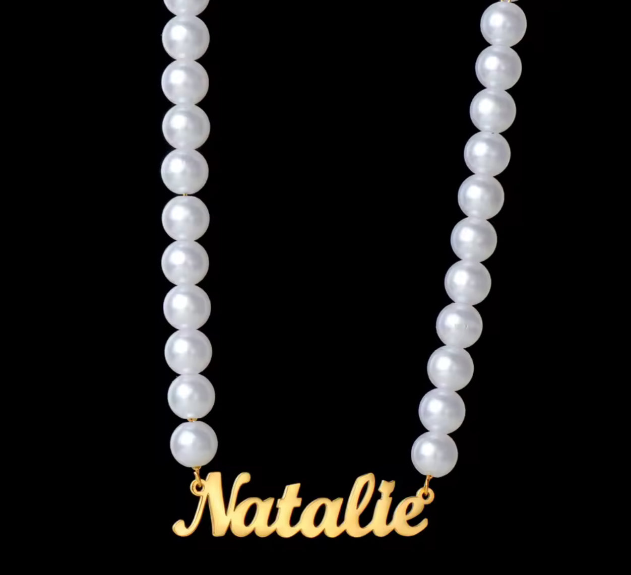 Custom pearl name necklace