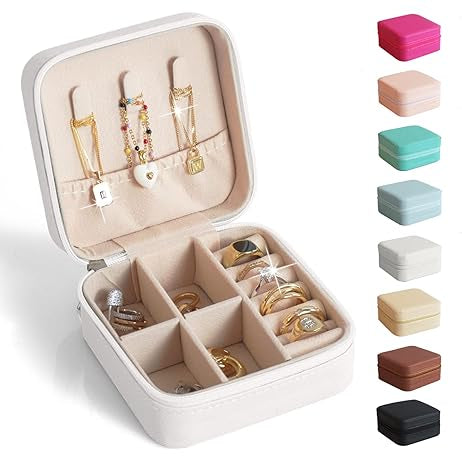 Travel size jewelry organizer