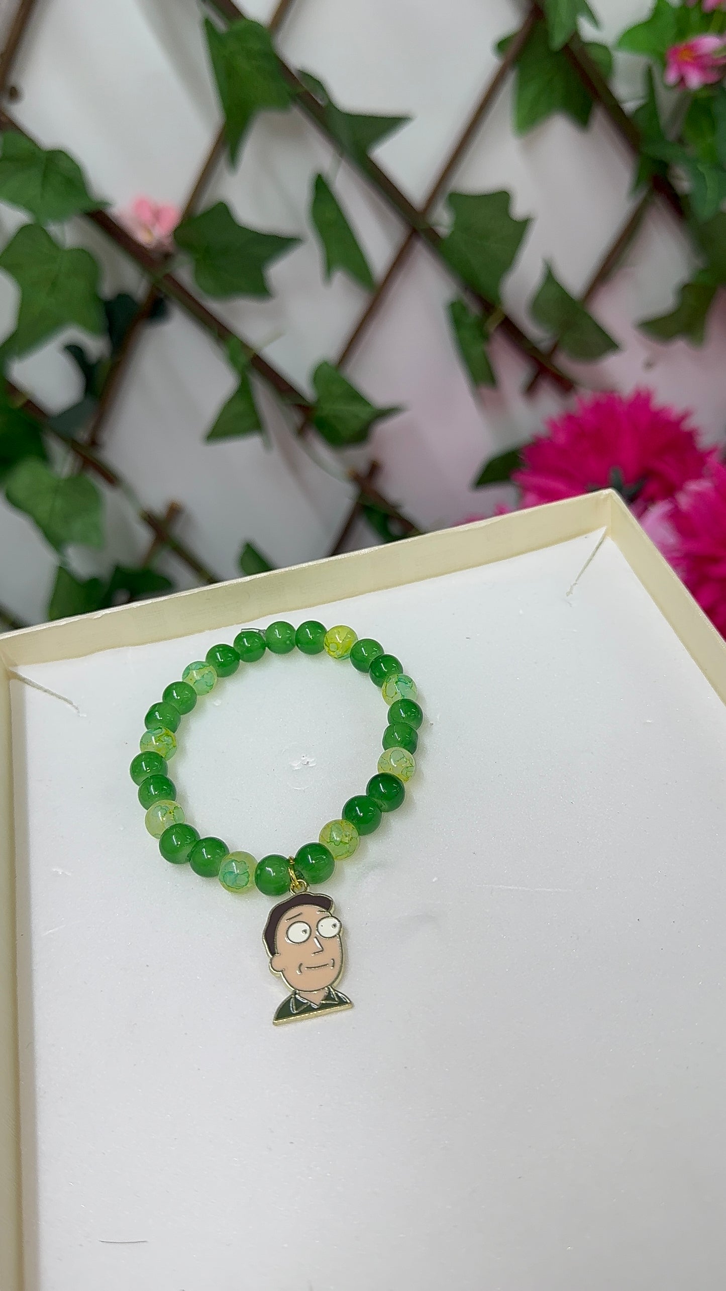 Jerry ( Rick n Morty ) beaded bracelet