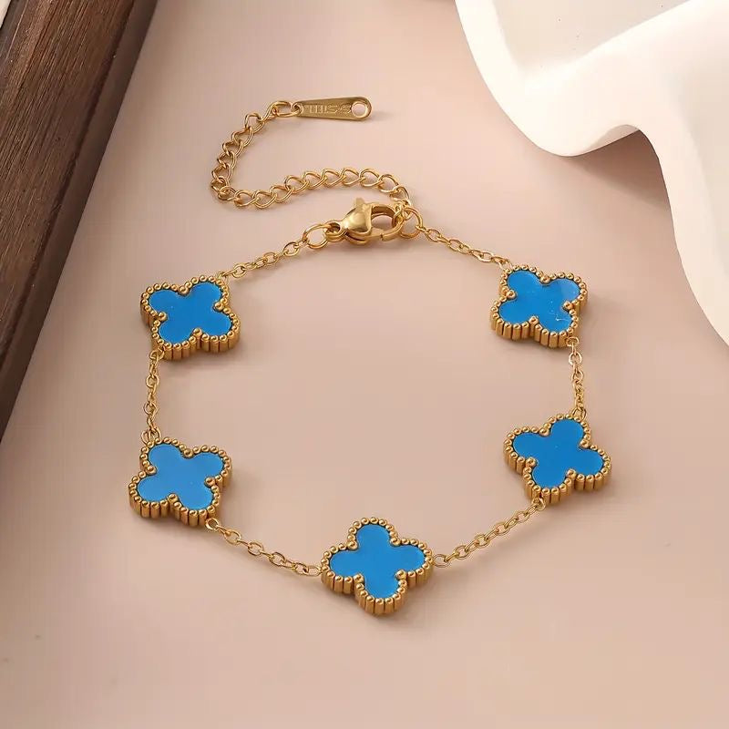 Stainless steel clover bracelet