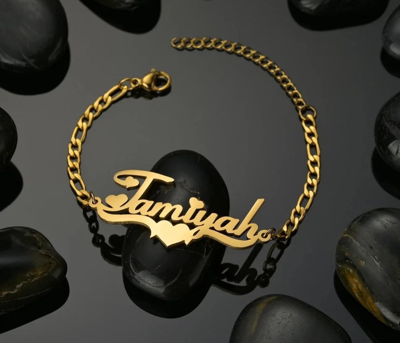 Personalized name bracelet Figaro link