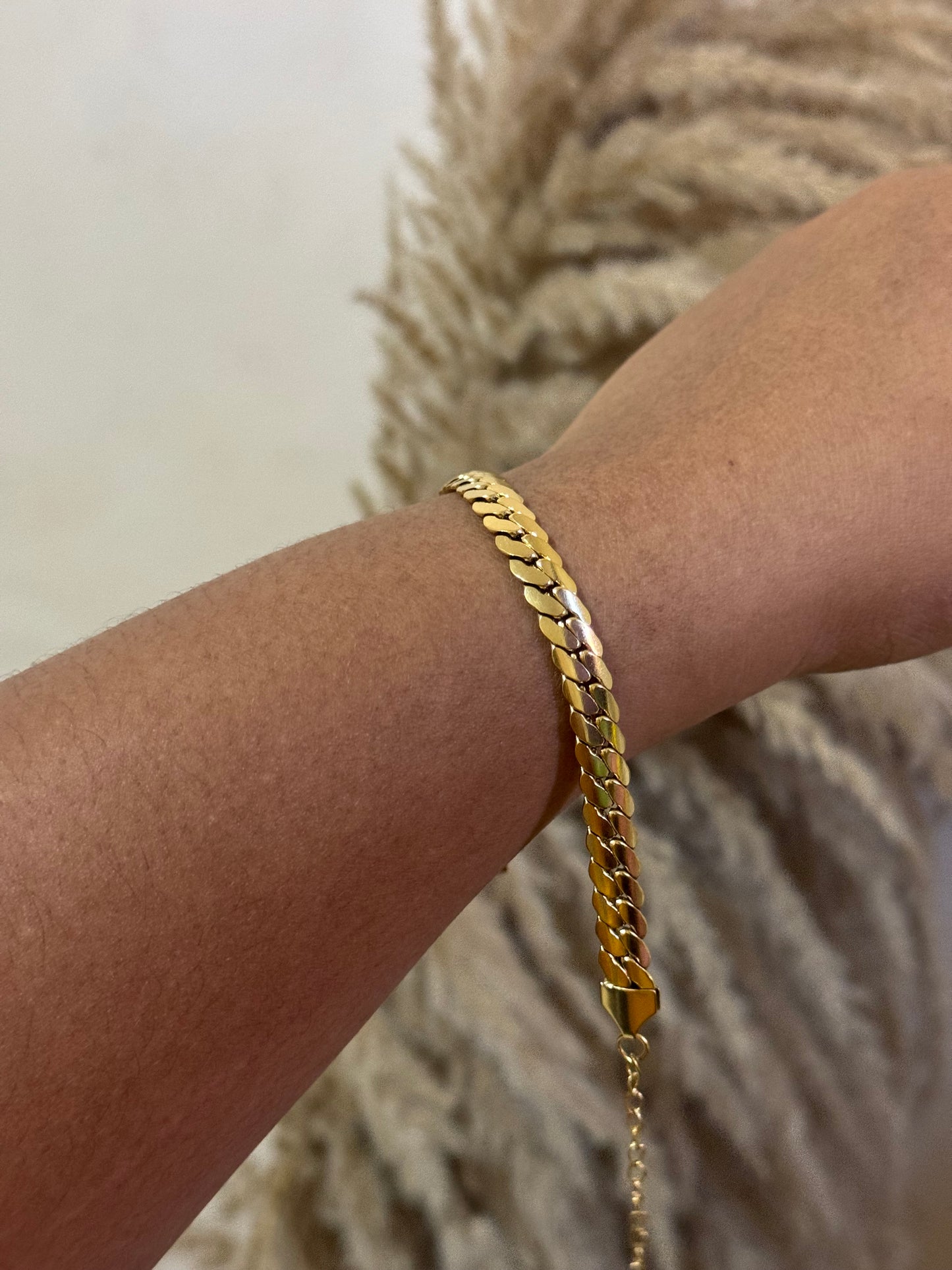 Cuban stainless steel band