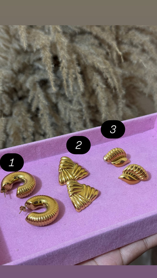 Stainless steel statement earring