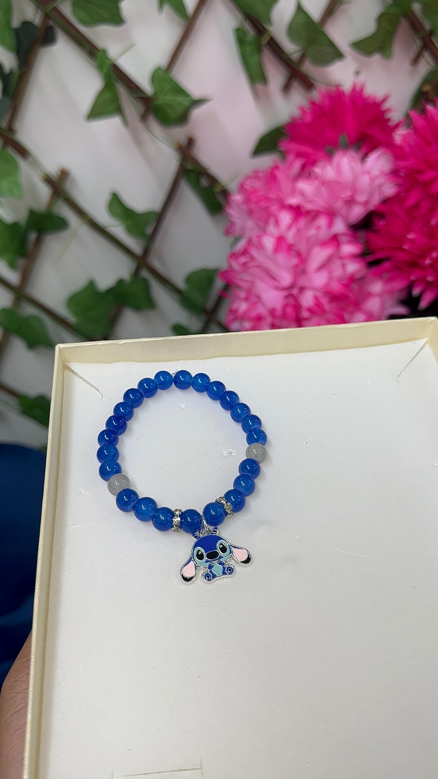 Baby stitch beaded bracelet