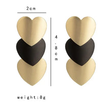 Load image into Gallery viewer, Fashion statement heart earring
