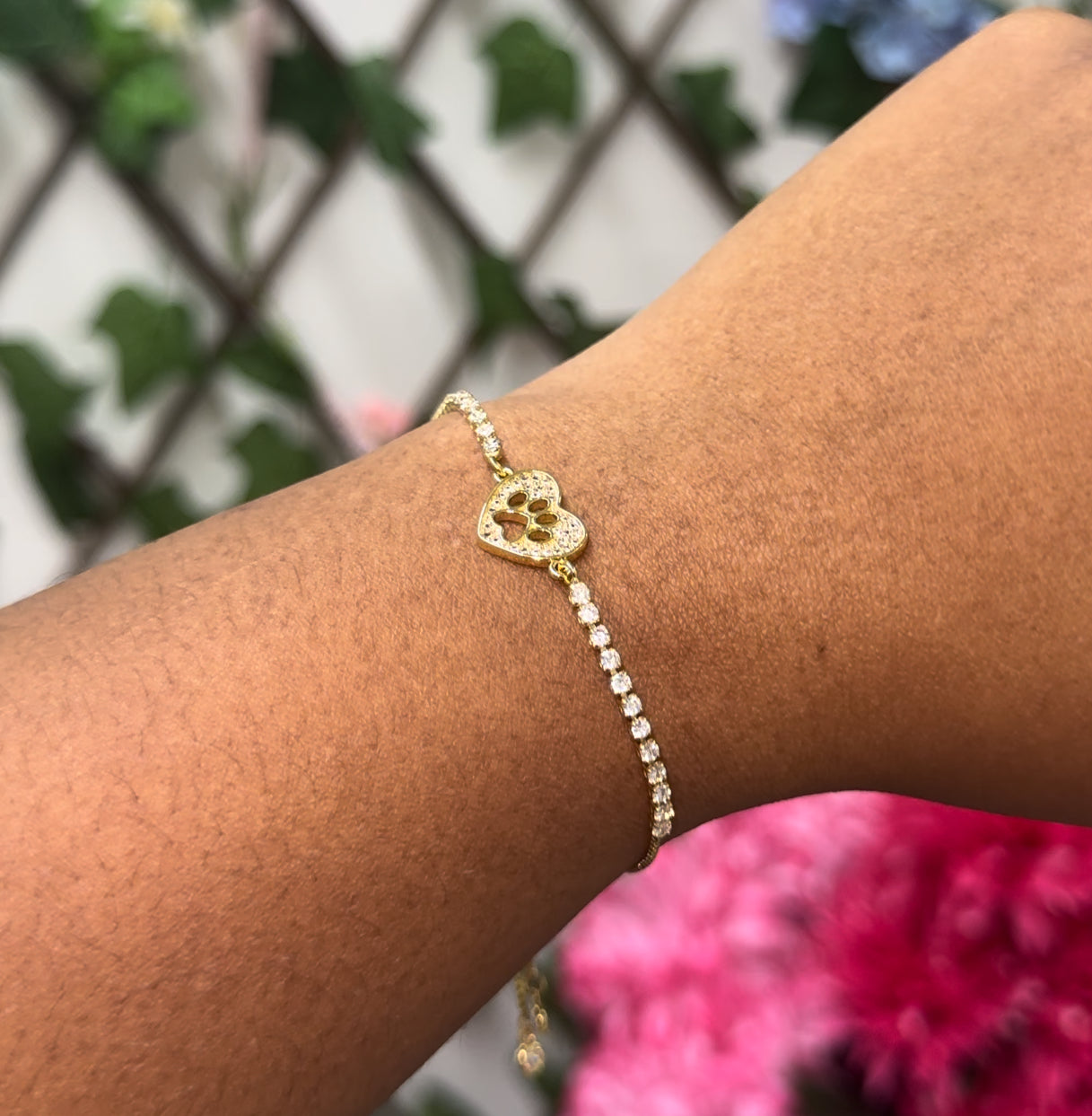 Gold plated dog paw adjustable bracelet