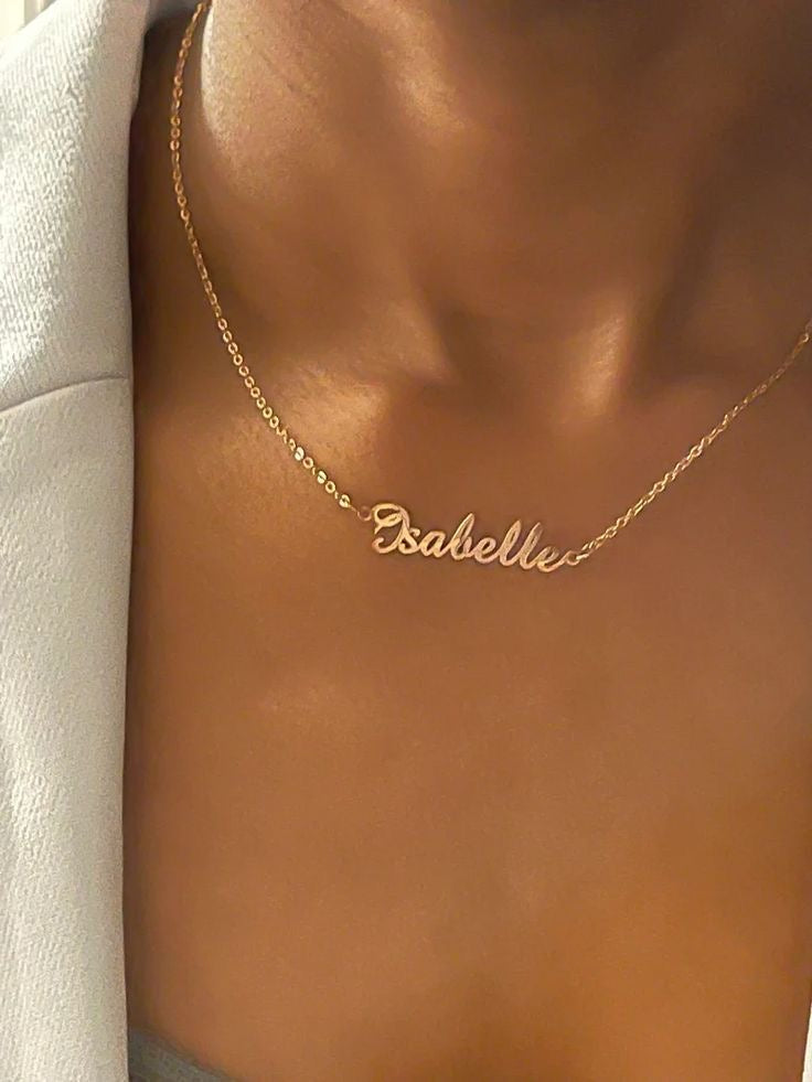 Classic personalized necklace