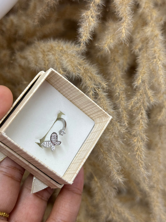 Silver flutter adjustable ring