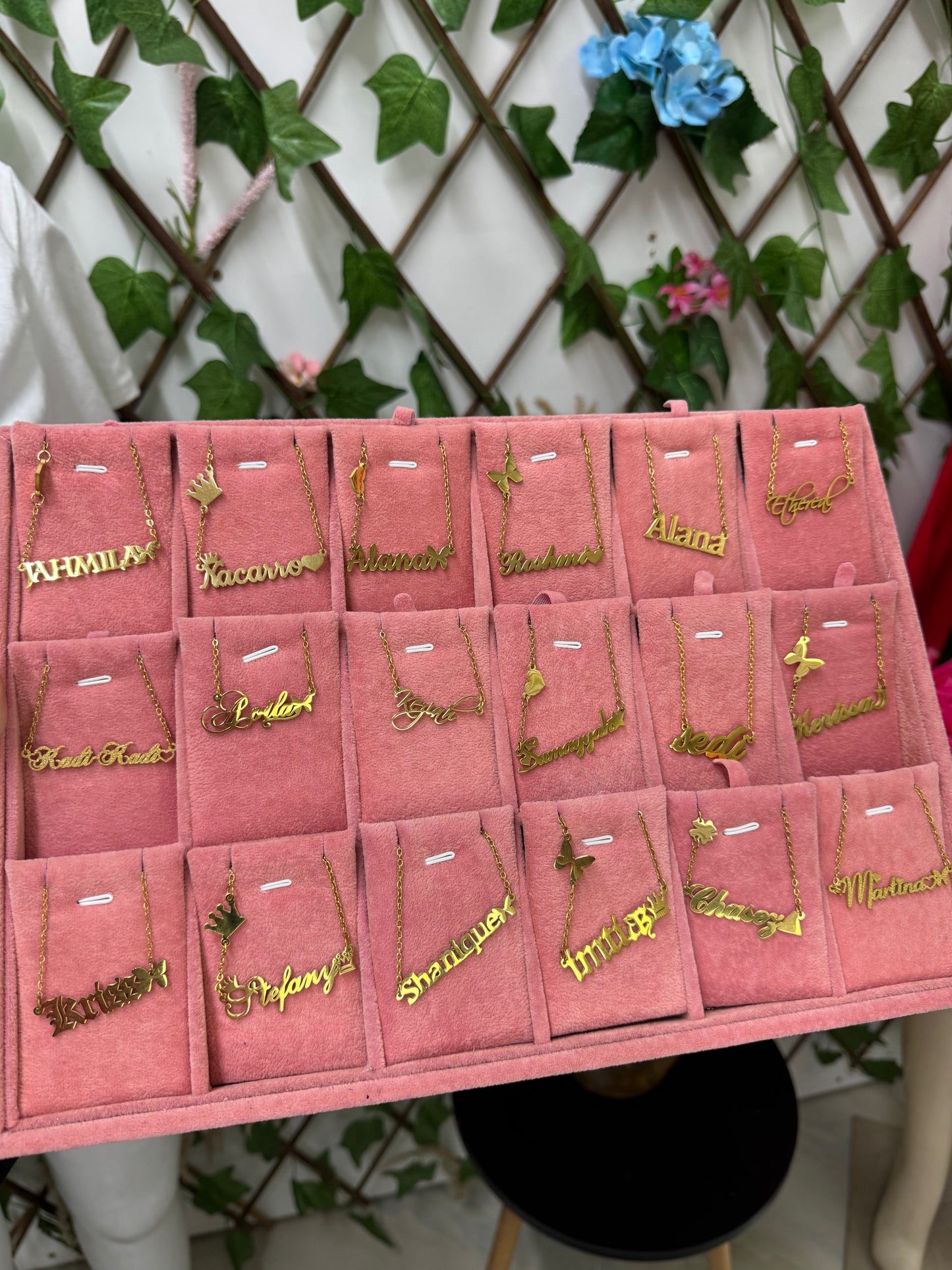 Instock custom name chains