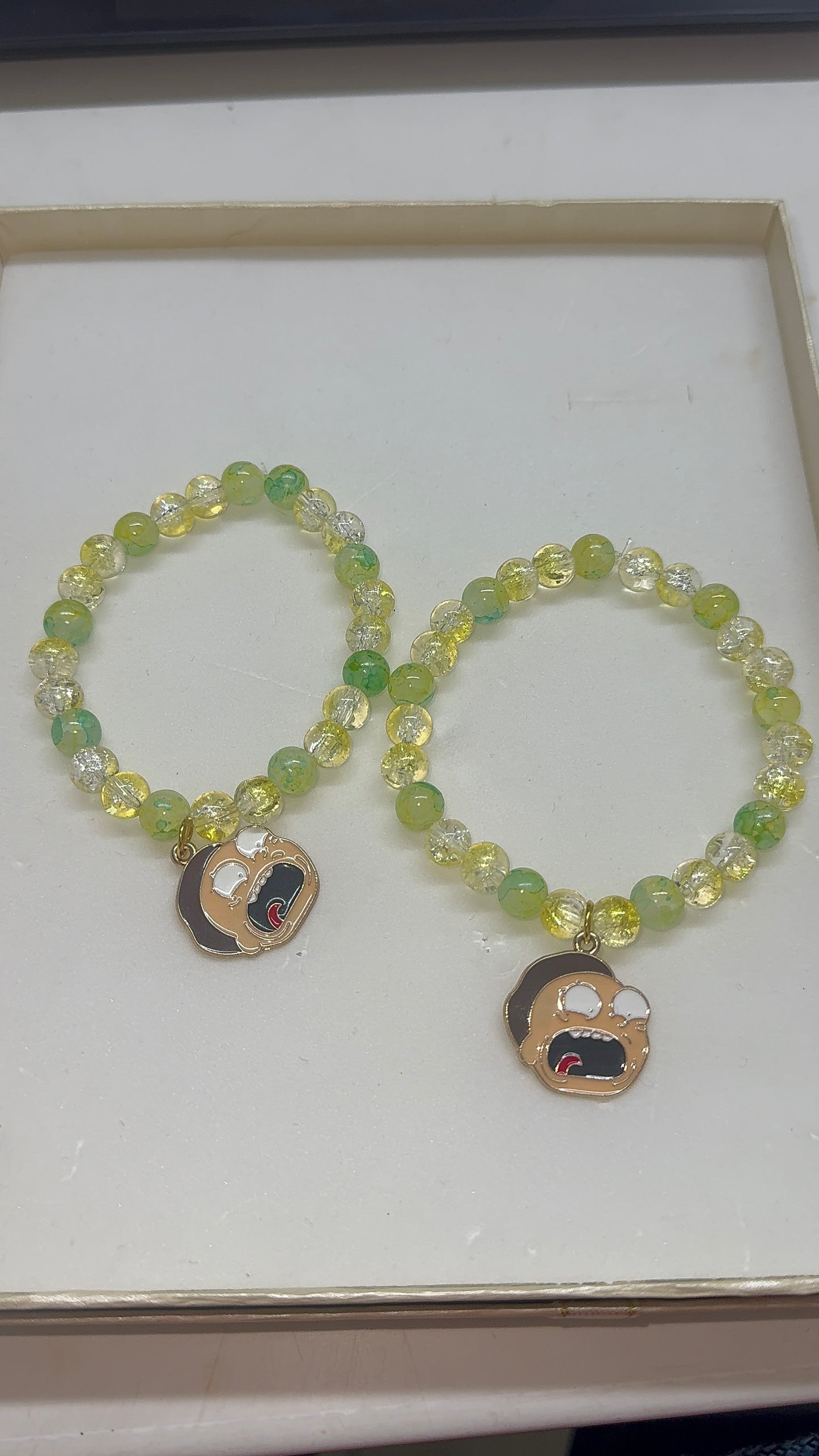 Morty ( Rick n Morty )beaded bracelet