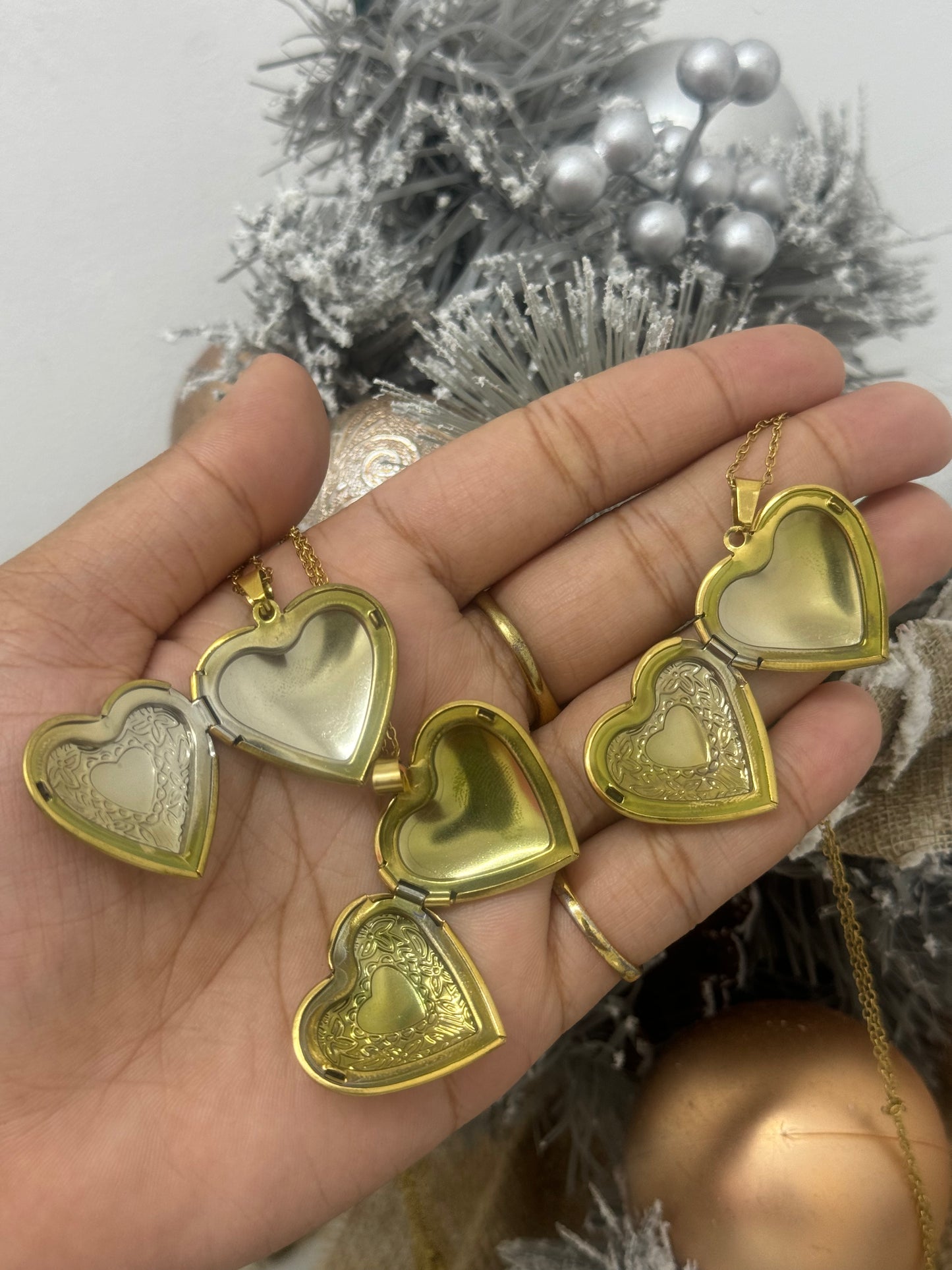 Stainless steel lockets ( CLEARANCE SALE )