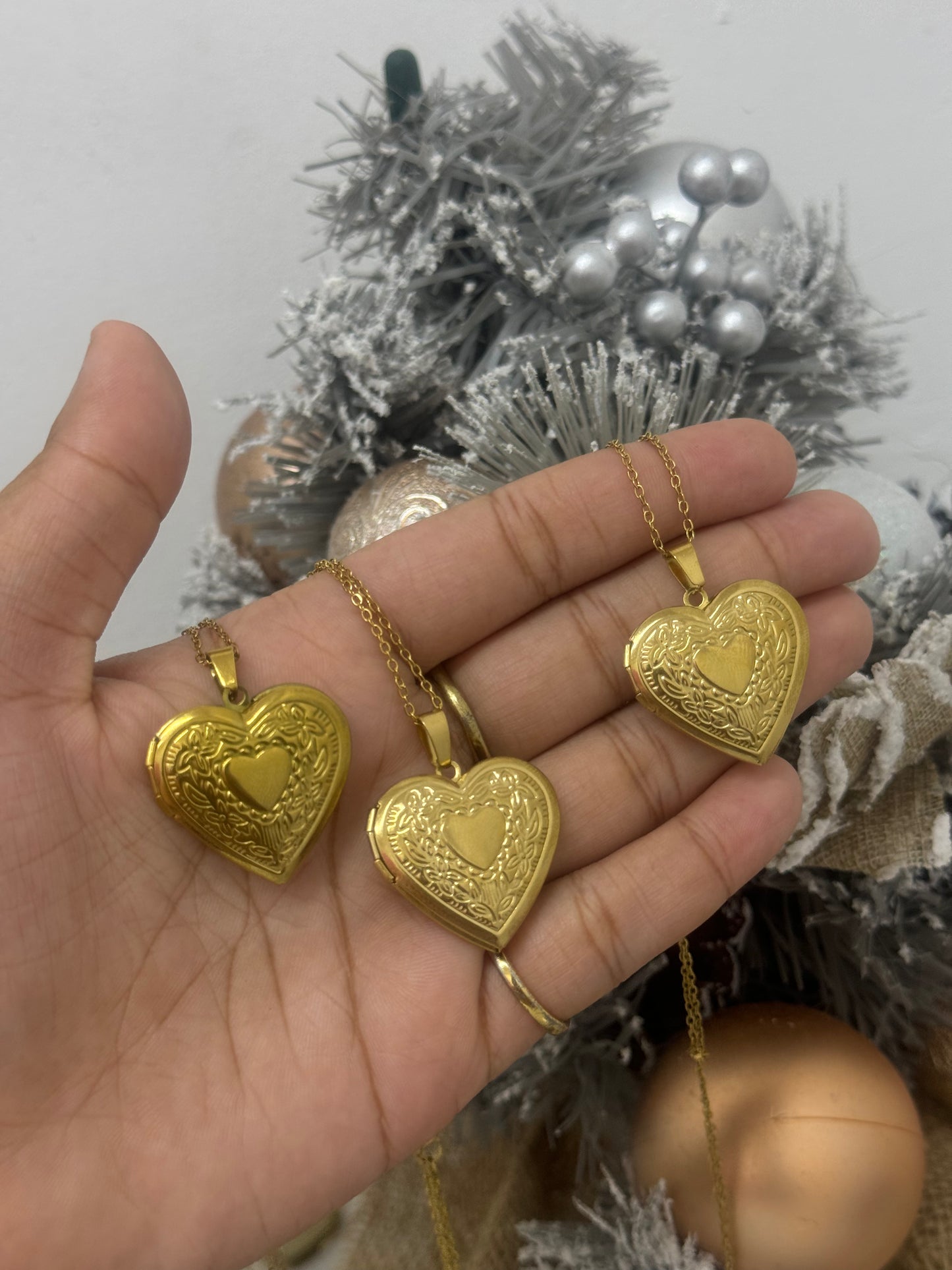 Stainless steel lockets ( CLEARANCE SALE )