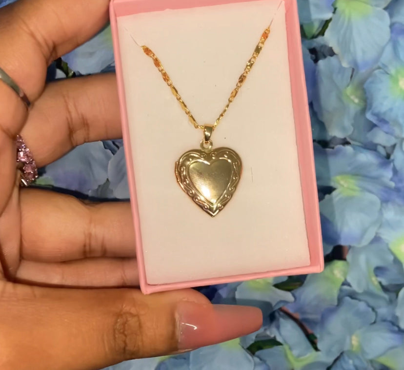 gold plated Heart locket