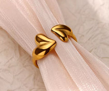 Load image into Gallery viewer, Gold Stainless Steel Double Heart Ring.
