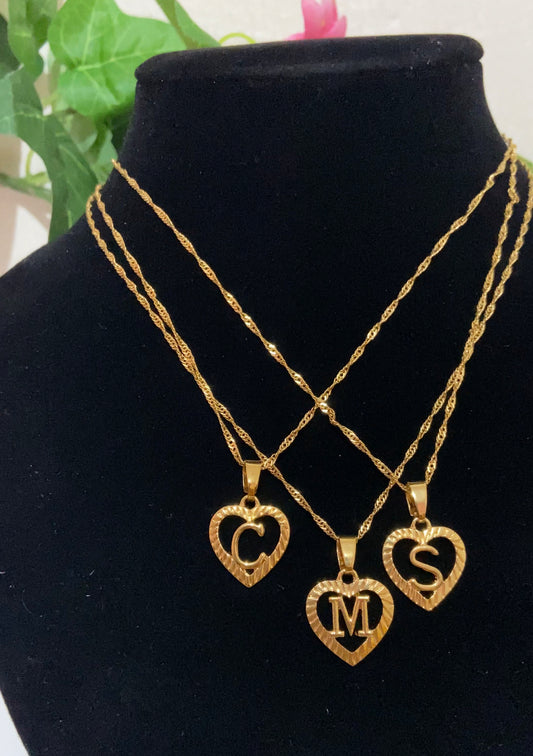 Heart letter necklace